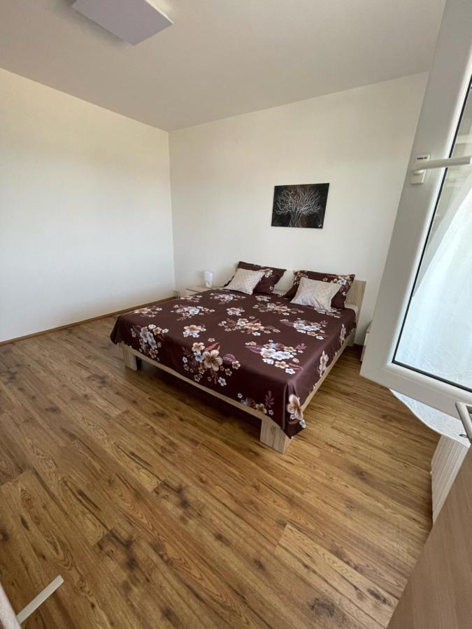 Varea Apartment
